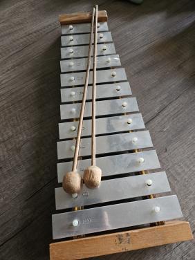 Vintage aluminium Xylofoon/ klokkenspel sonor, nette staat
