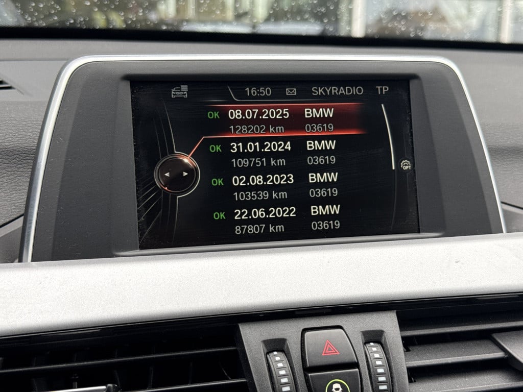 BMW X1 sdrive20i centennial executive | nl-auto | 1e eig | dealer oh | navi
