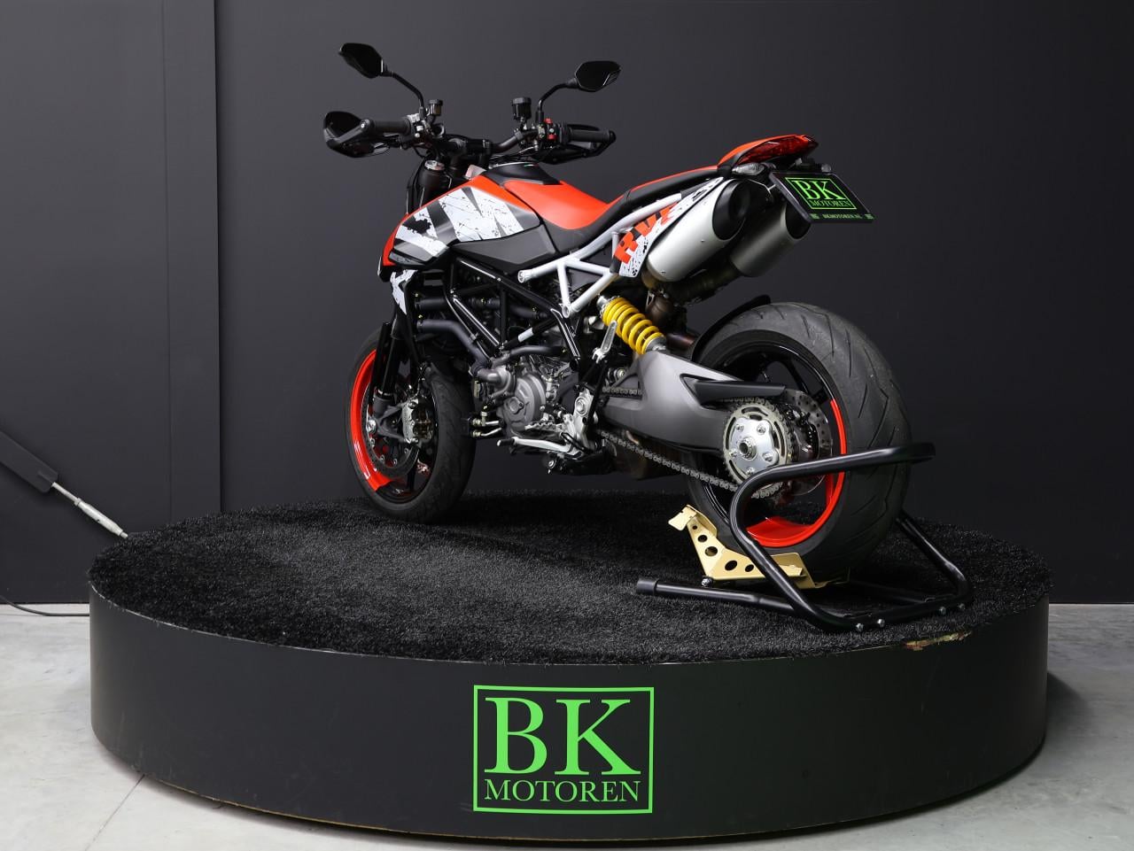 HYPERMOTARD 950 RVE | BTW Motor