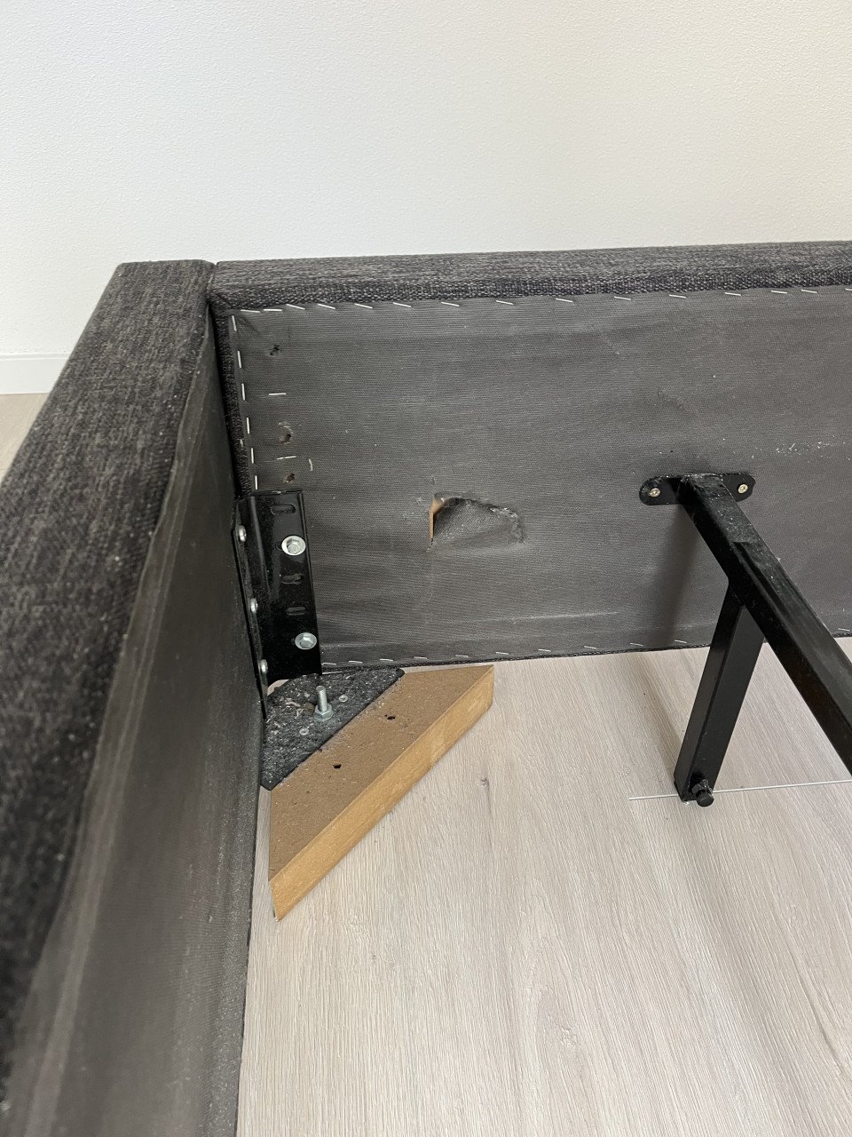 Bedframe 160x200