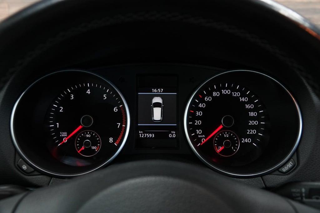 Volkswagen Golf 1.2 tsi highline | pdc | navi | stoelverw. |