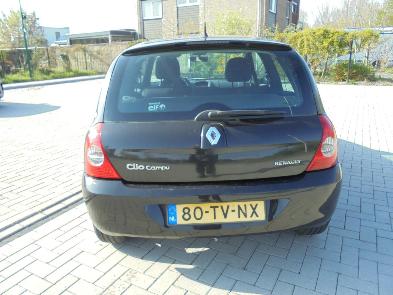 Clio 1.2-16V Zwart Metallic apk januari 2026 met N.A.P Airco ijskoud € 1495