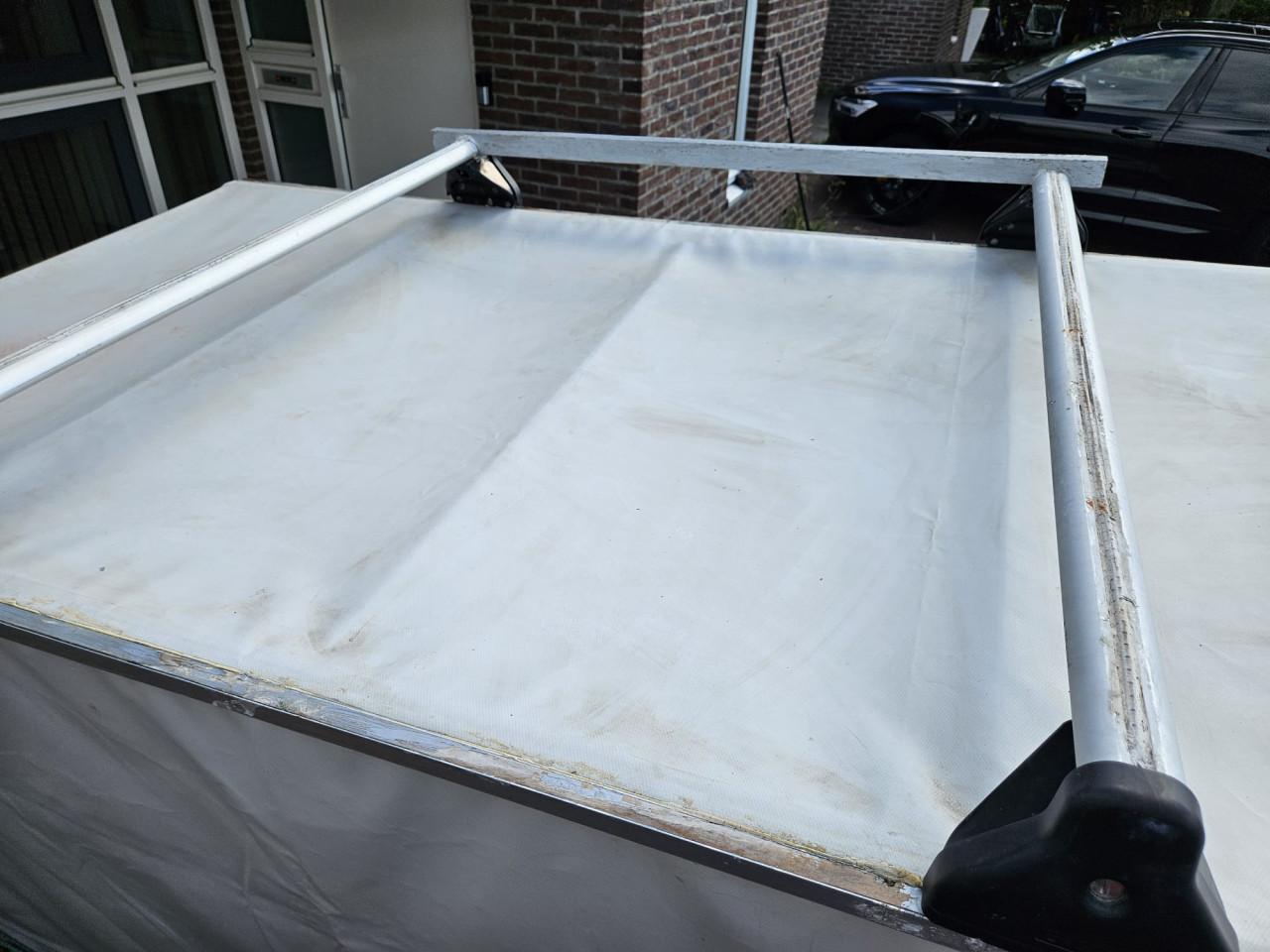 Aanhangwagen (Stema) met huif