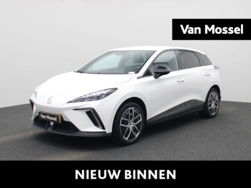 MG Mg4 64 kwh luxury | automaat | navigatie | climate control | apple carpl