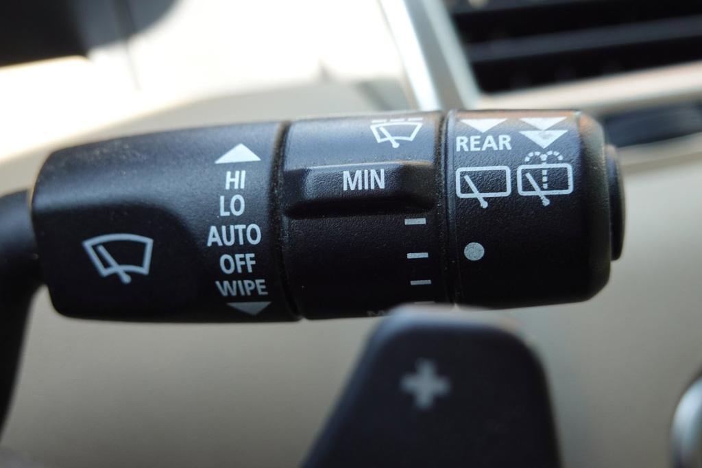 Land Rover Range Rover sport *grijs kenteken marge auto*
