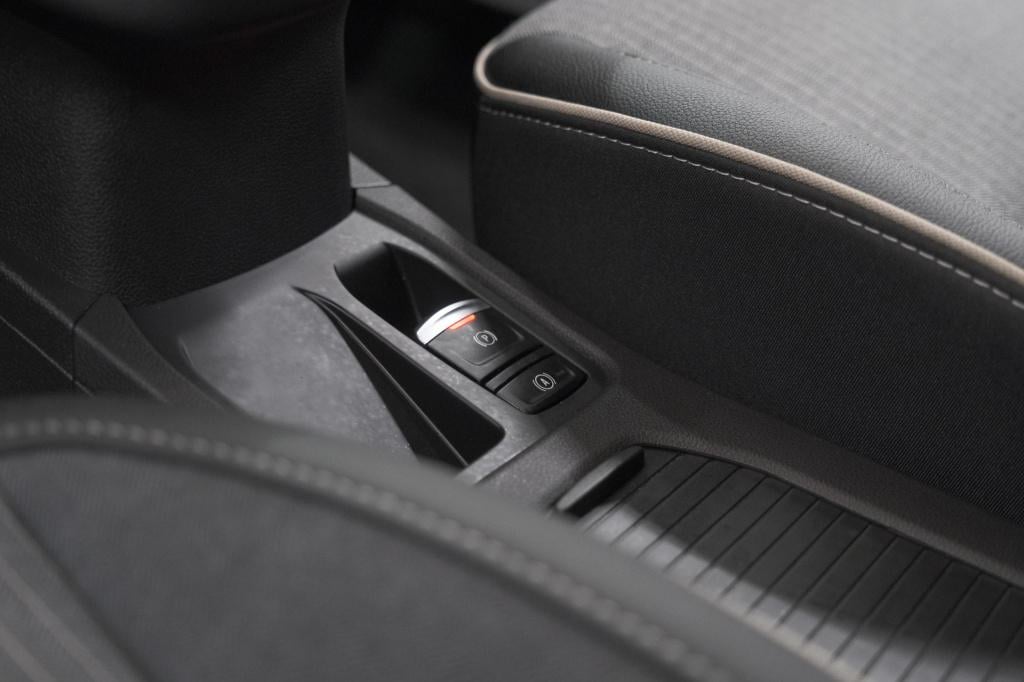 Renault Clio 1.6 e-tech full hybrid 145 techno | 360 camera | adaptieve cru