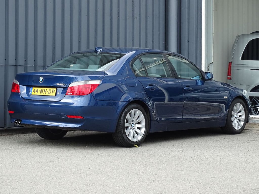 BMW 5 Serie 520i executive automaat 6 cilinder | youngtimer