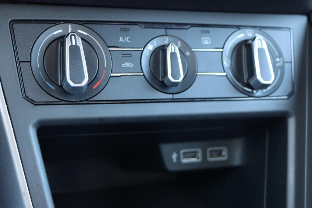 Volkswagen Polo 1.0 tsi comfortline