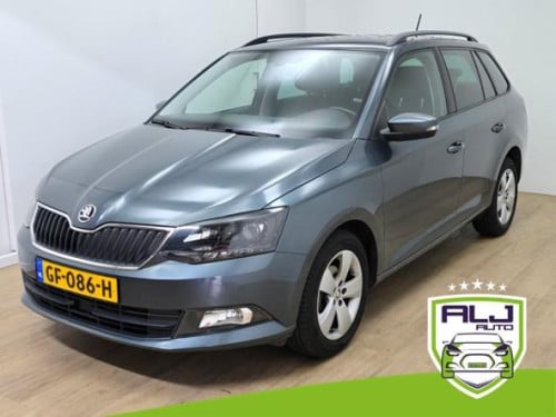 Skoda Fabia combi occasion 1.2 tsi met trekhaak en parkeersensoren | tweede
