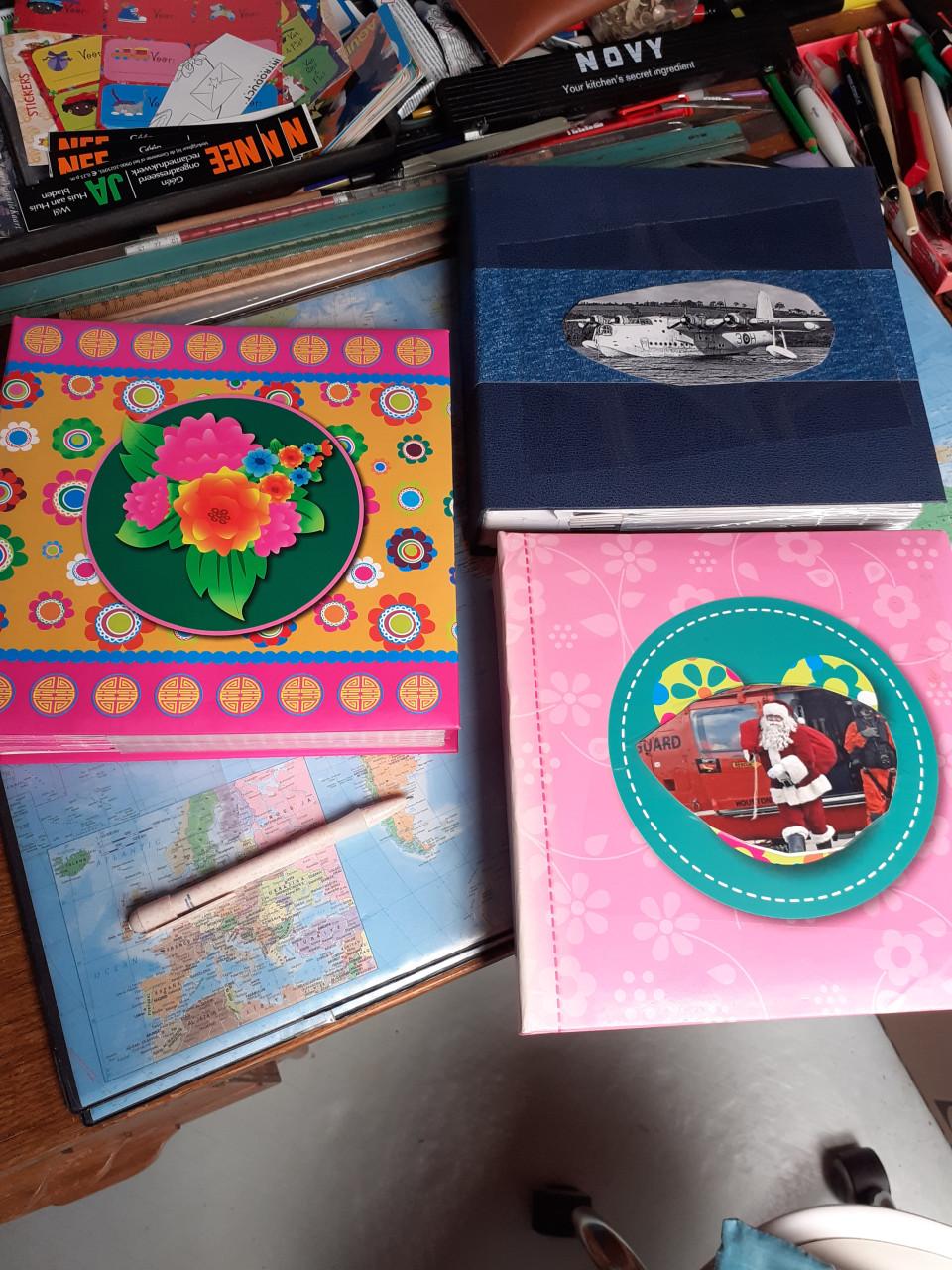3 Vliegtuig albums  Elke albums met 200 (herdruk) foto's