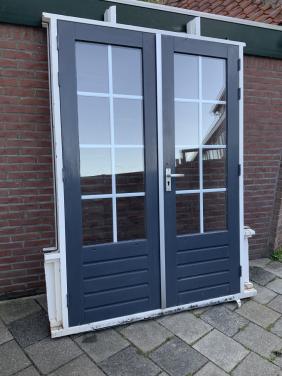 Tuindeuren met hout kozijn
