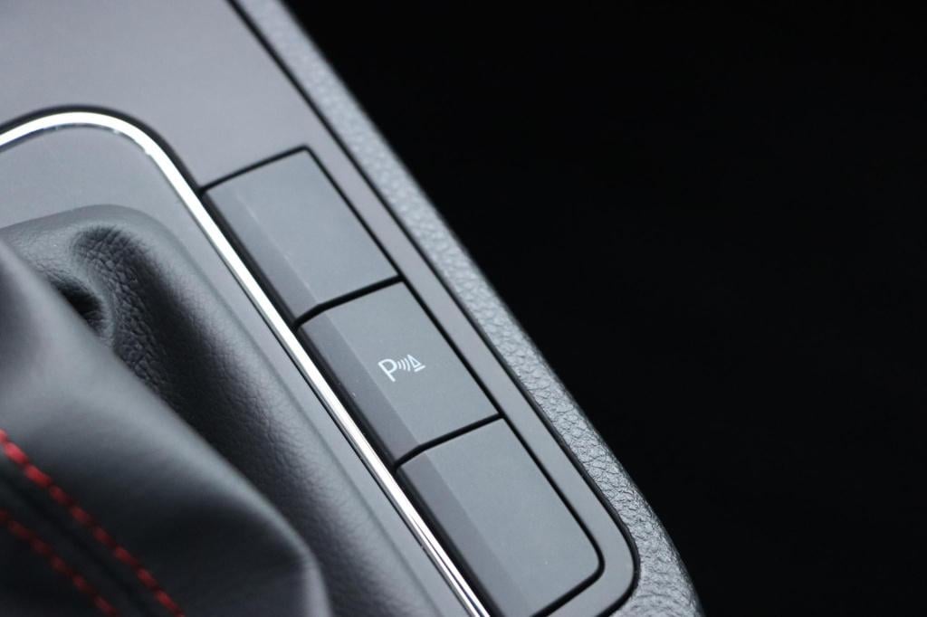 Seat Ibiza 1.0 tsi fr business intense beats 115pk dsg7