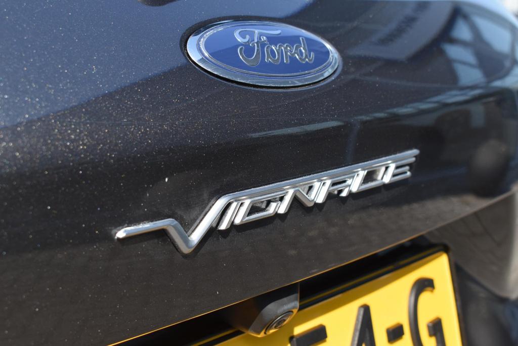 Ford Kuga 2.5 phev vignale | elektrisch wegklapbare trekhaak | climate cont