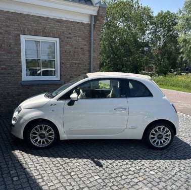 Fiat 500c  cabrio 0.9 twinair rock millions edition