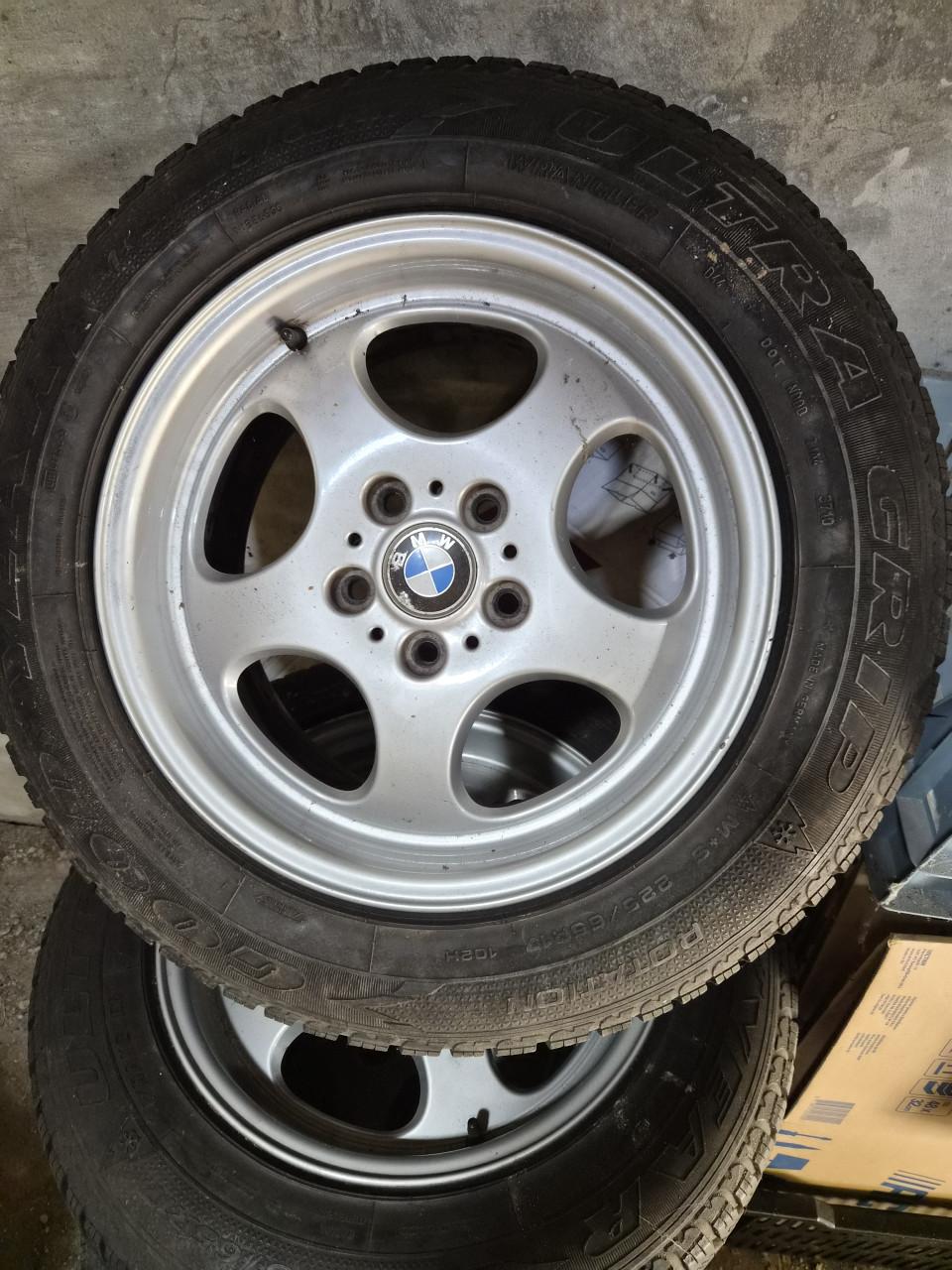 17 inch bmw x3 2005 velgen met winterbanden