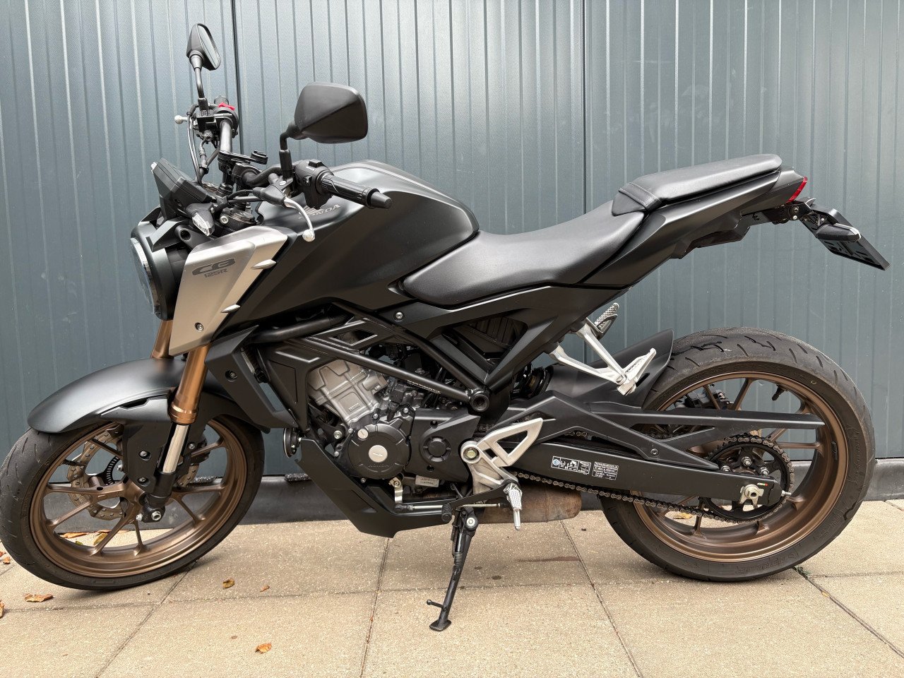 Honda CB125R