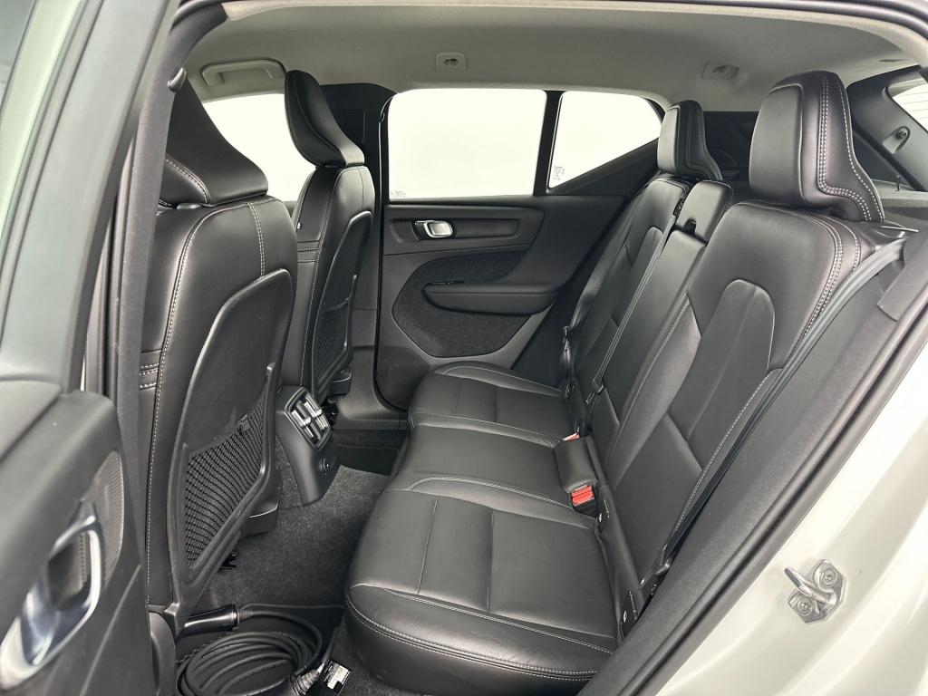 Volvo XC40 t4 211pk recharge r-design| 360camera| trekhaak| adap.cruise