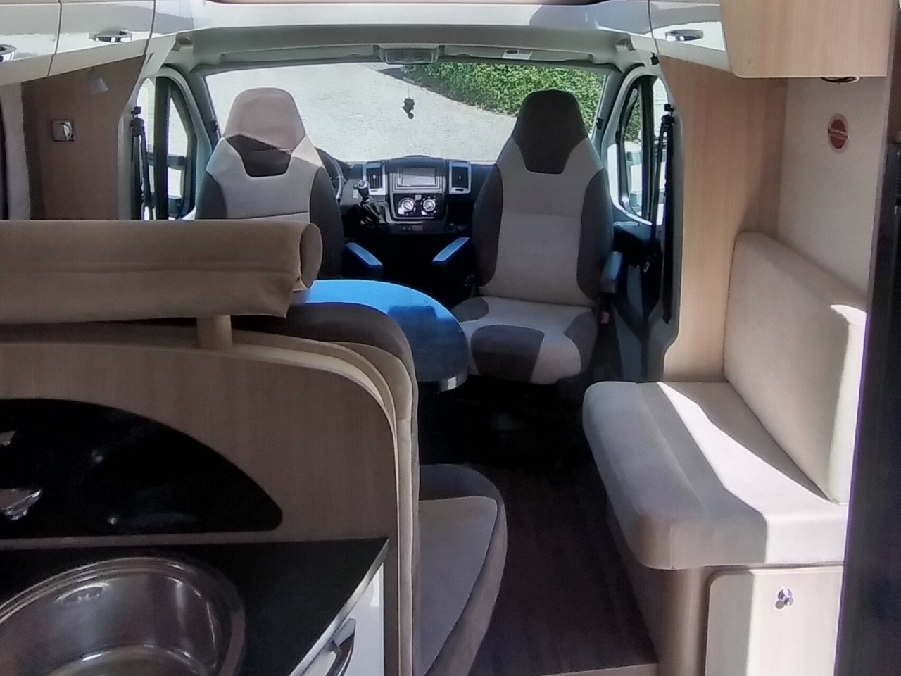 Burstner Nexxo T745 camper