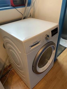 Bosch Exclusiv Serie 6 Wasmachine 9 kg. 1400 rpm als nieuw
