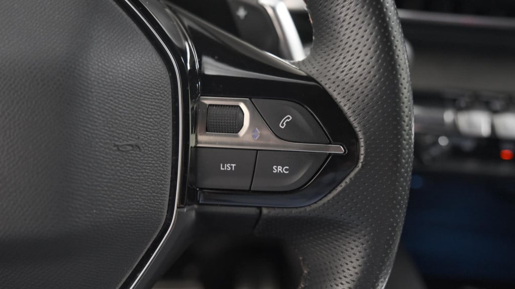 Peugeot 3008 1.6 puretech 180 eat8 gt | trekhaak | camera | dodehoekdetecti