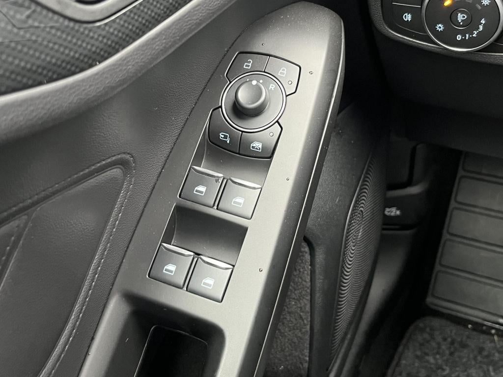 Ford Focus wagon st-line | automaat | climate control | cruise control | wi