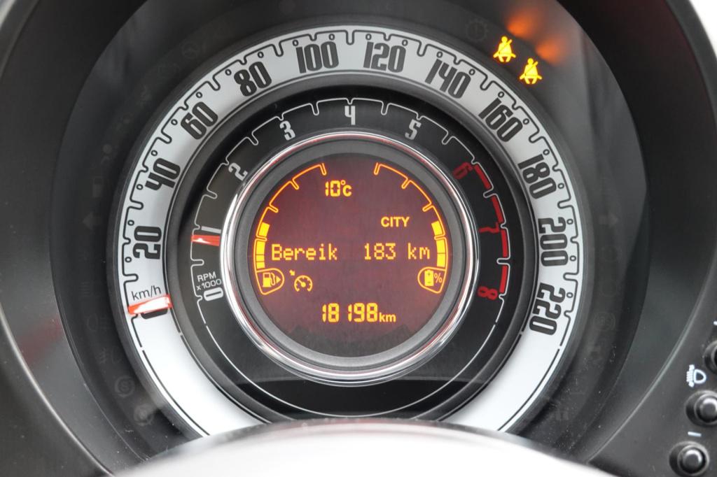 Fiat 500 C 1.0 hybrid dolcevita