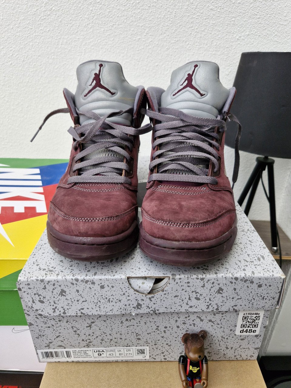 Jordan Burgundy maat 43