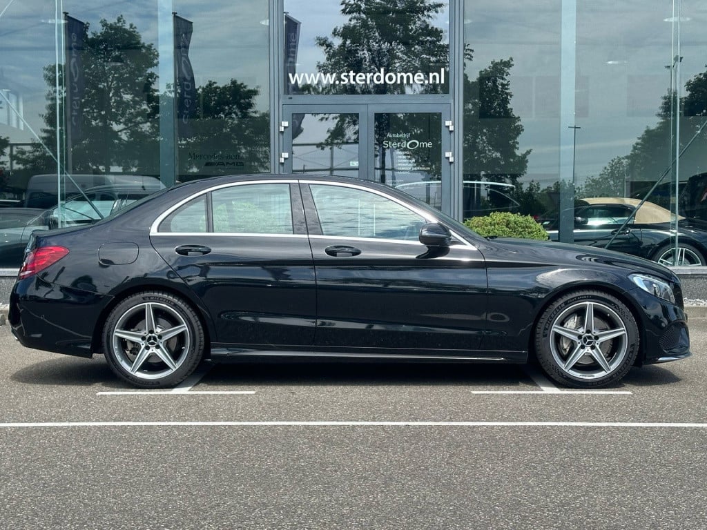 Mercedes-Benz C-Klasse 180 amg sport edition l trekhaak l stoelverwarming l