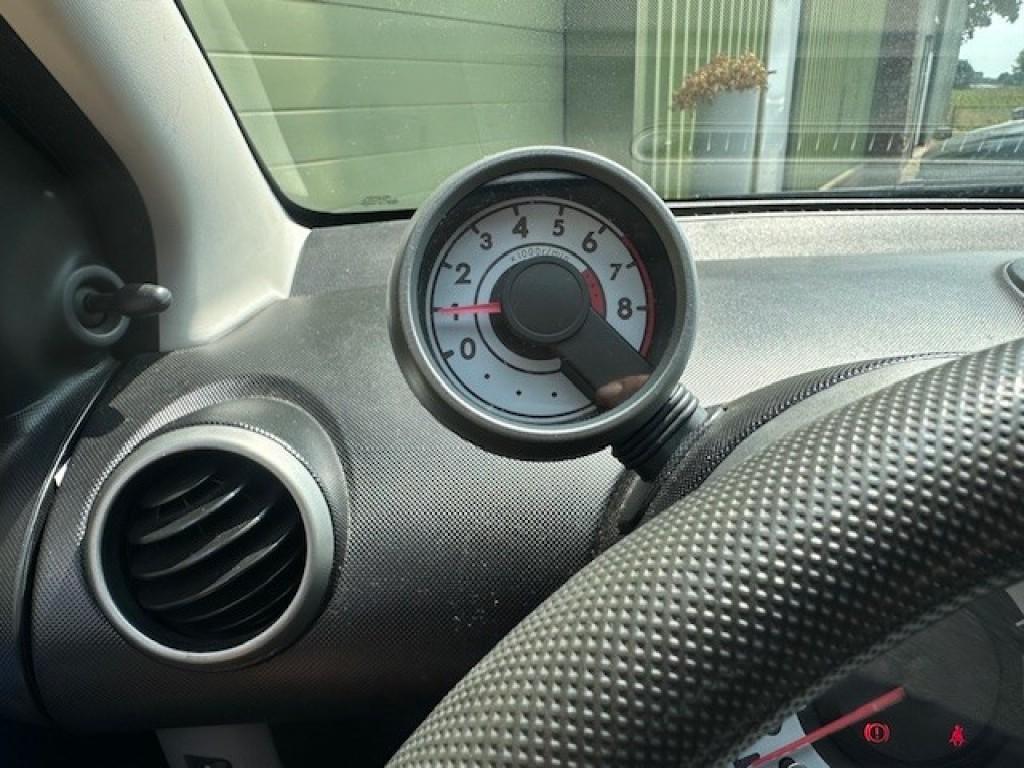 Peugeot 107 1.0 - 12v xr airco