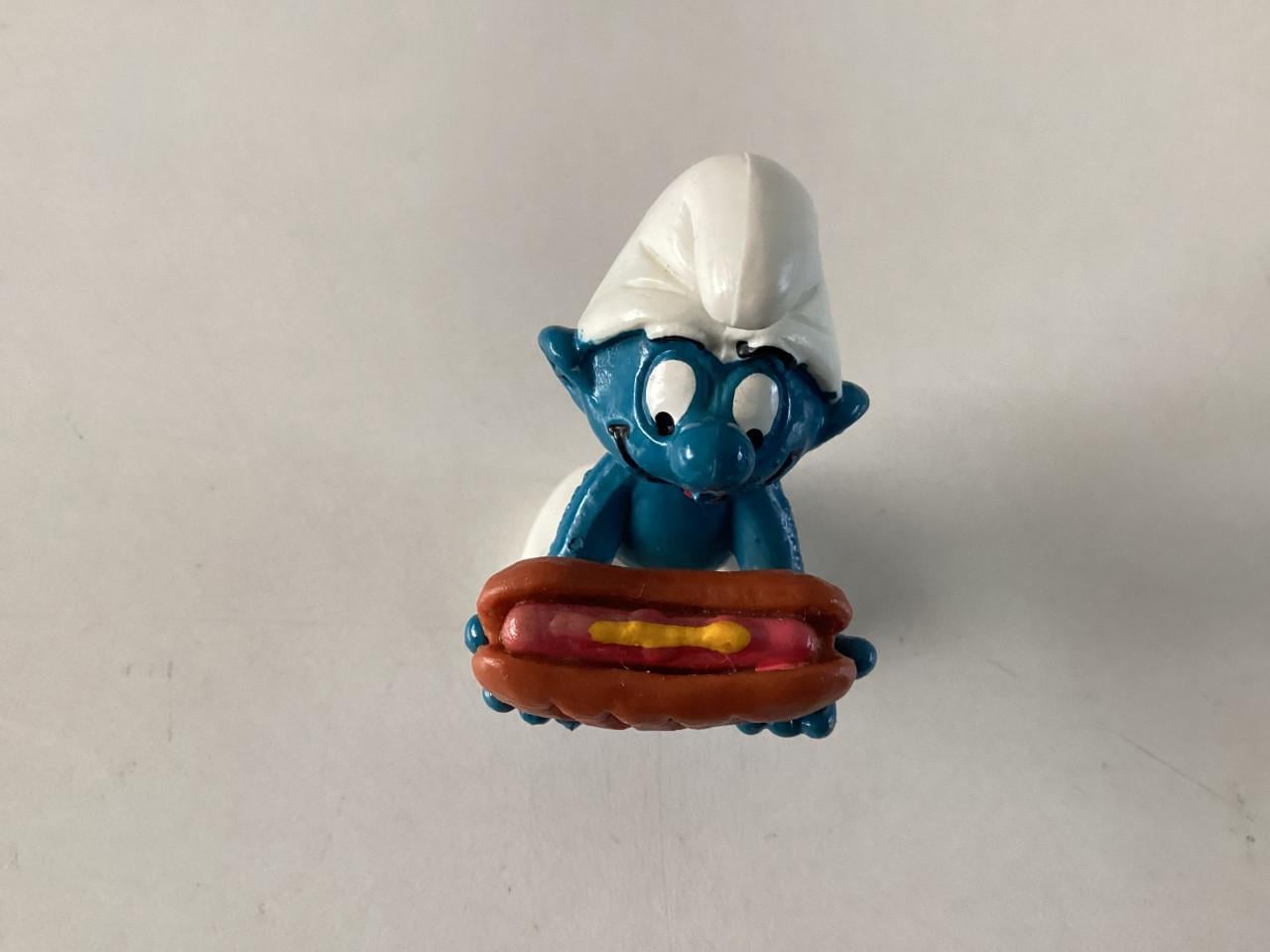 Verschillende Smurfen.    Merk: Schleich.  Peyo.    Rubber.   +/- 5 cm hoog