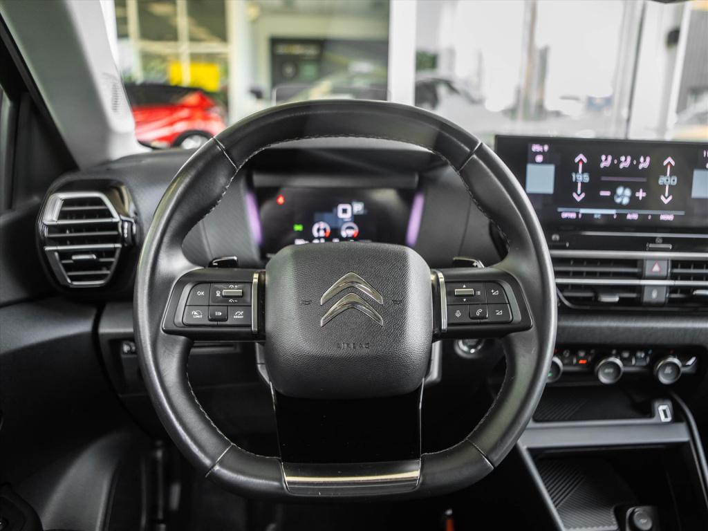 Citroen C4 1.2 puretech 130pk shine automaat | hud | camera | navigatie | p