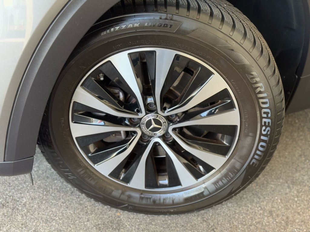 Mercedes-Benz Glb 180 business solution