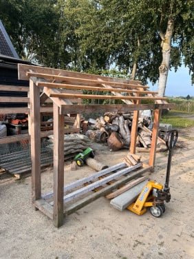 Haardhout hok