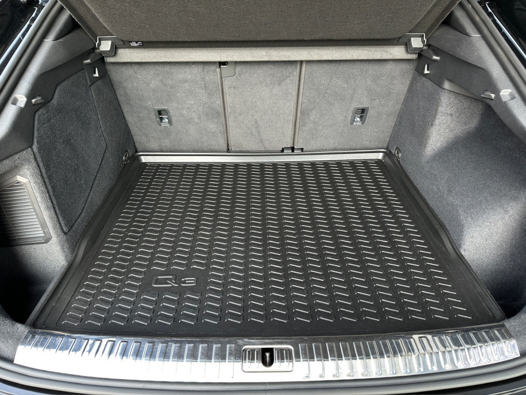 Audi Q3 sportback 45 tfsi e s-line | zwart optiek | camera | keyless | adap