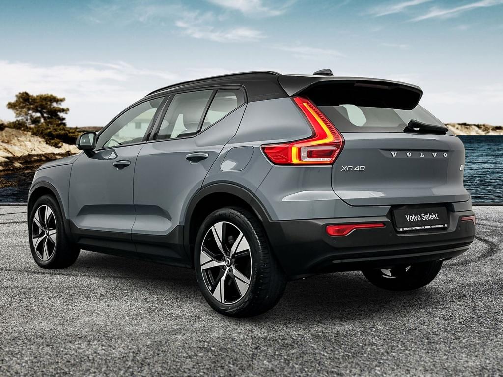 Volvo XC40 p8 408pk awd recharge r-design| pano| 360camera| h&k audio|