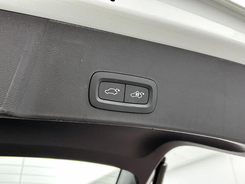 Volvo XC40 1.5 t4 recharge inscription expression / navigatie / elec. achte