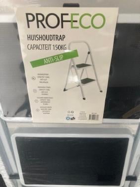 HUISHOUDTRAP( NIEUW )