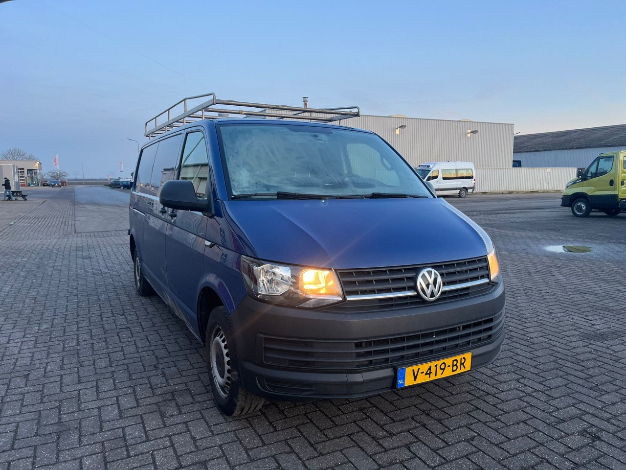 VW Transporter 2.0 TDI L2H1 (EURO 6)