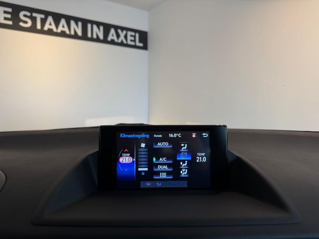 Lexus Ct 200h ultimate edition