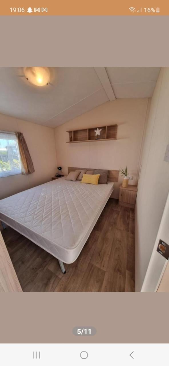 Sfeervol chalet op Camping Sine Cura Burgh Haamstede