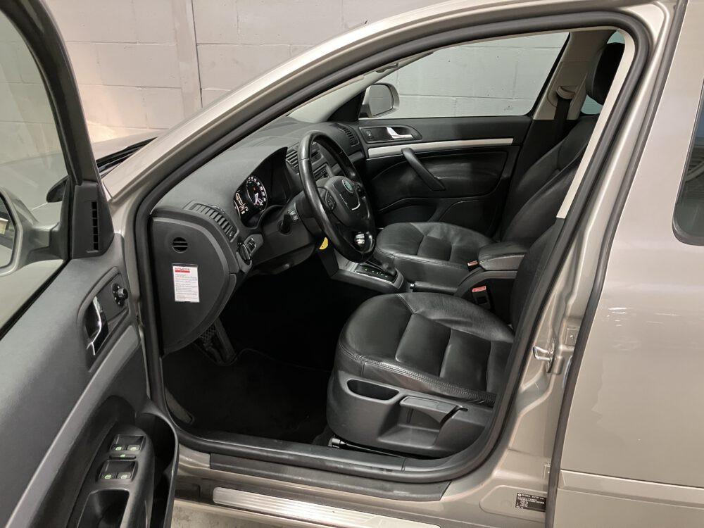 Skoda Octavia Combi 1.2 TSI Elegance Business Line Automaat