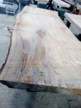 Boomstamtafels, tafelbladen planken