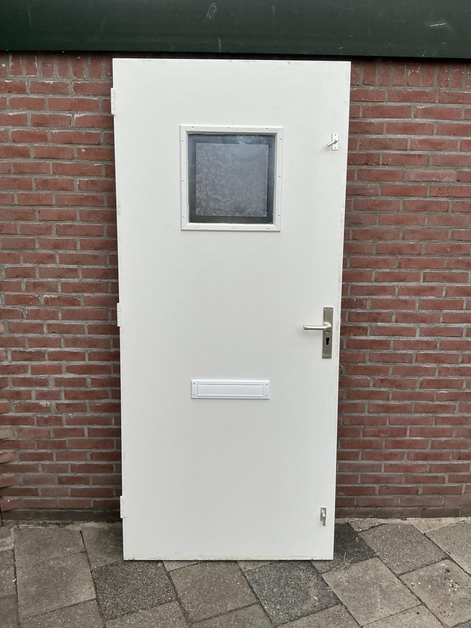 Voordeur (C)