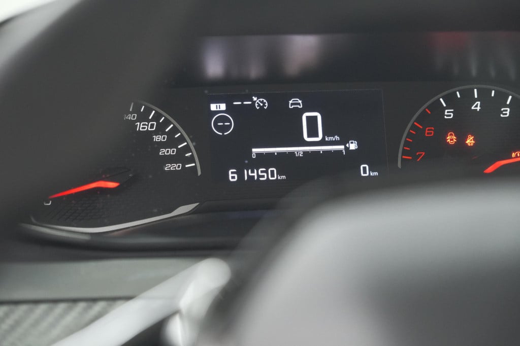 Peugeot 208 puretech 75 active | apple carplay | cruise control | airco