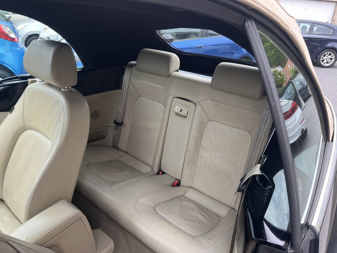 Volkswagen new beetle cabriolet 1.8-20v Turbo 135dkm