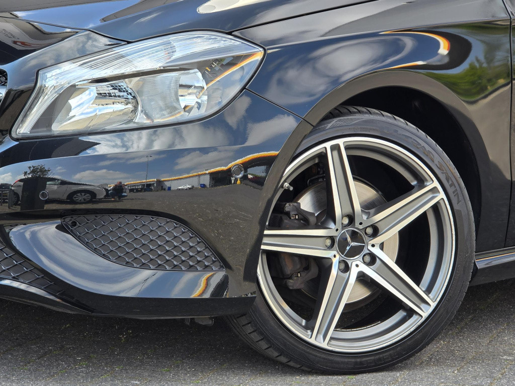 Mercedes-Benz A-Klasse 180 ambition urban-pakket slechts 83.000 km!!