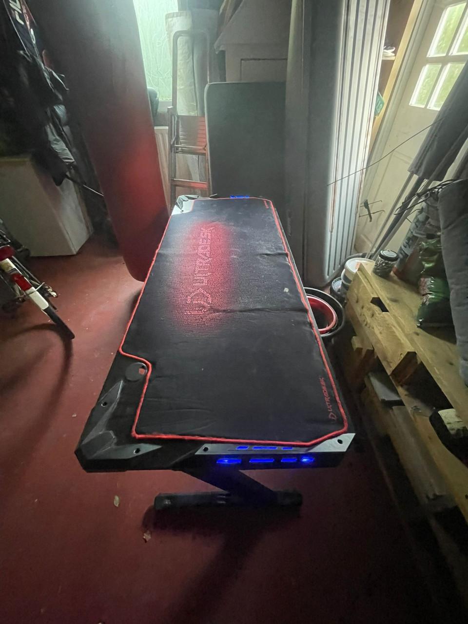 Game bureau
