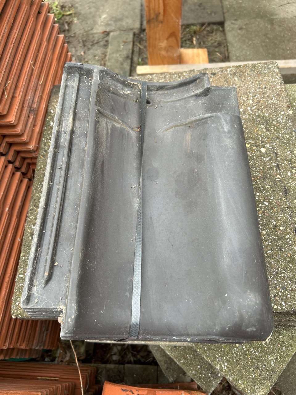 Nieuwe Monier dakpannen plm 210 stuks