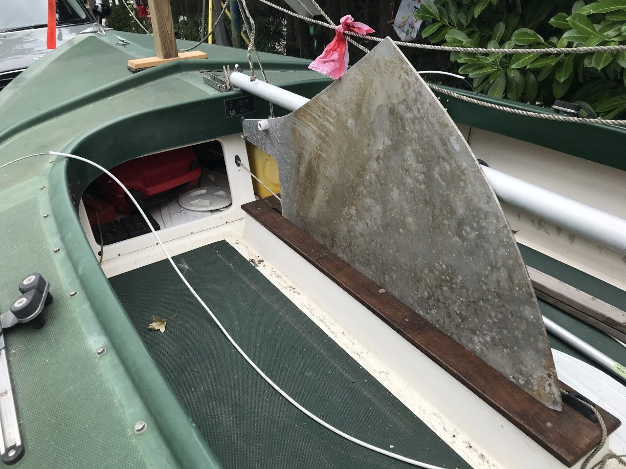 VOLKSBOOT VB480 met haventrailer
