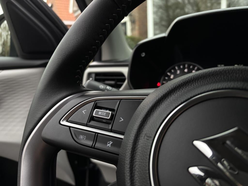 Suzuki Swift 1.2 select smart hybrid